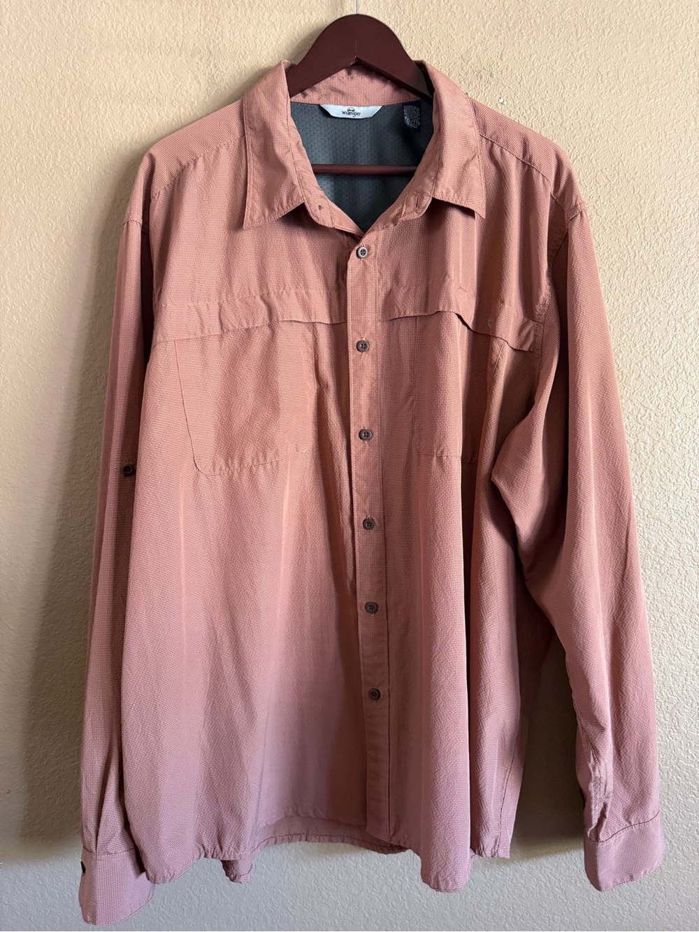 Wrangler Lightweight Button-Up Shirt Jacket in Dusty Pink Size XXL